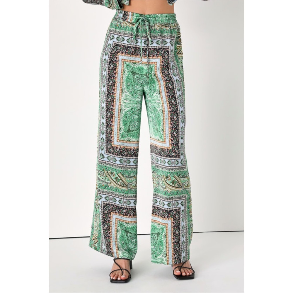 Lulu’s Satin Wide-Leg Pants